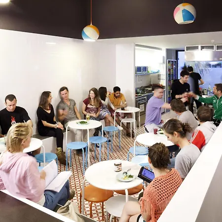 Hostel Amistat Barcelona