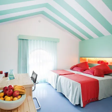 אכסניה Amistat *