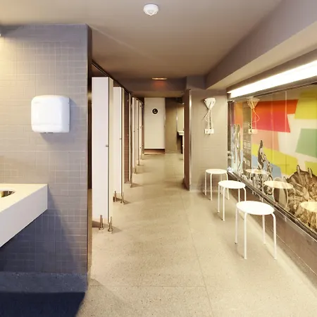 אכסניה Amistat ברצלונה