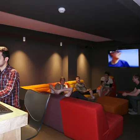 Amistat ברצלונה