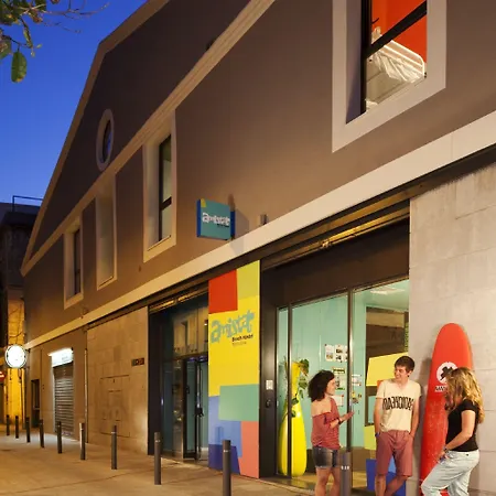 אכסניה Amistat *