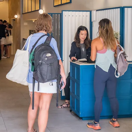 אכסניה Amistat *