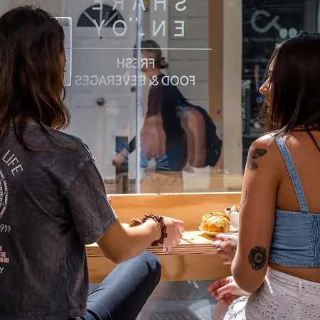 אכסניה Amistat *