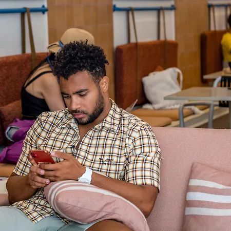 אכסניה Amistat ברצלונה