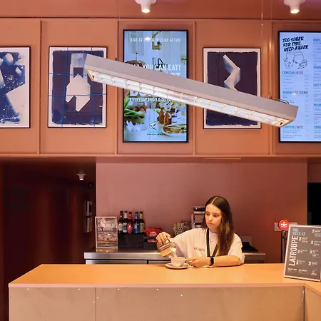 Hostel Amistat Barcelona